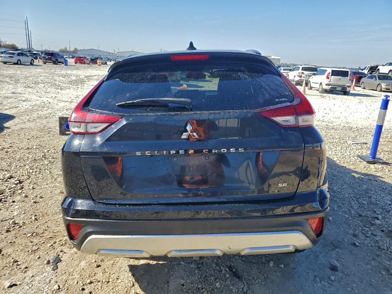 2023 MITSUBISHI ECLIPSE CROSS SE photo 6