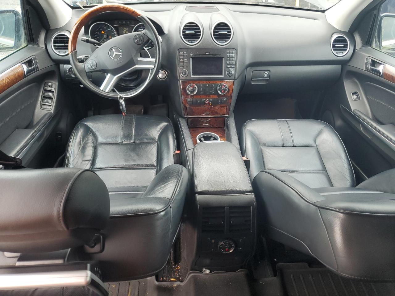 2009 MERCEDES-BENZ ML 550 photo 8