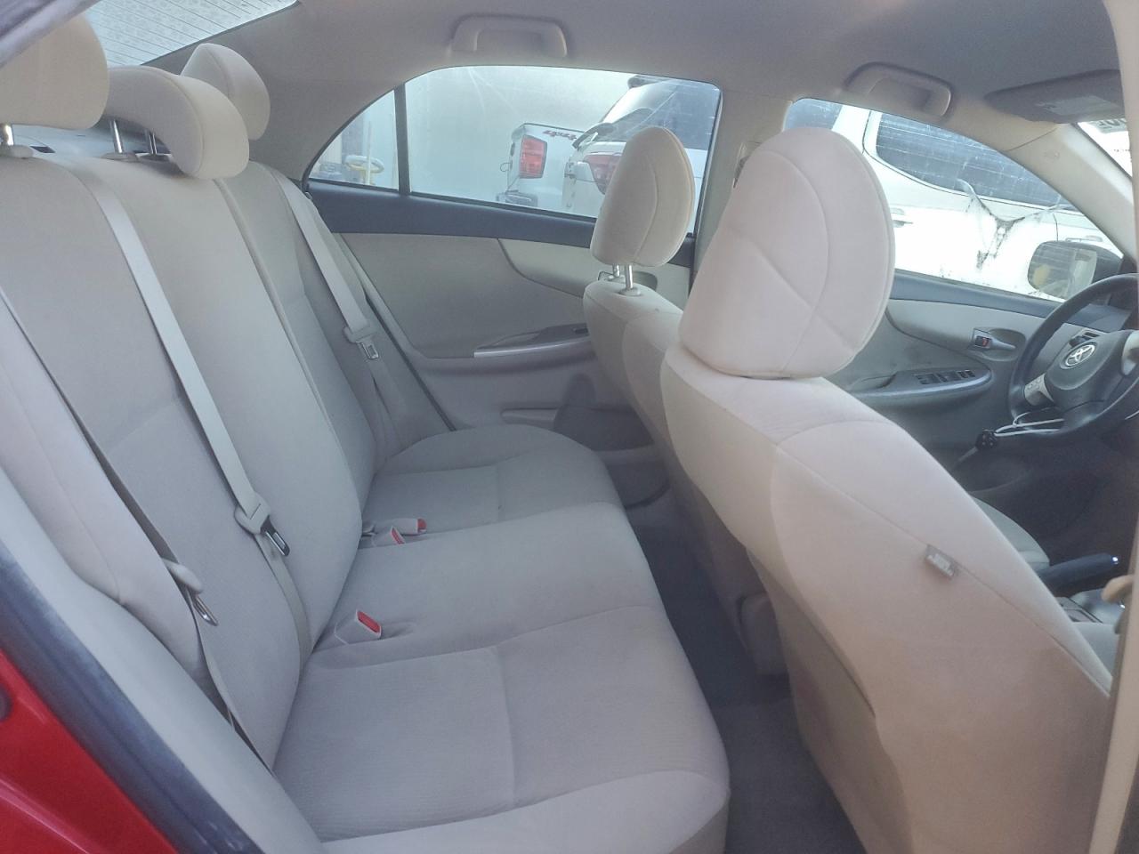 2012 TOYOTA COROLLA BASE photo 37