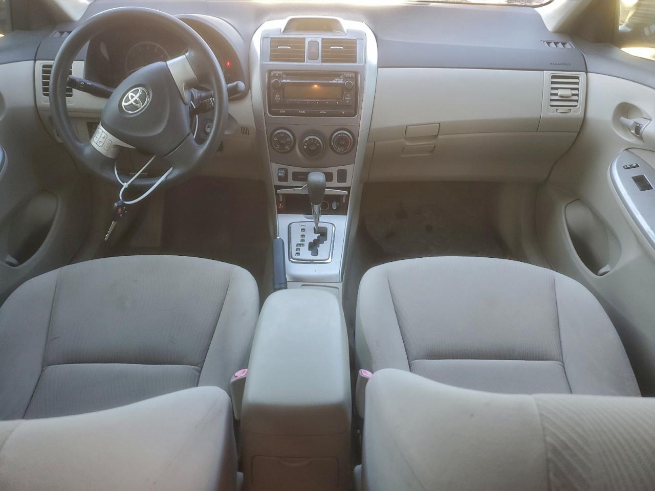 2012 TOYOTA COROLLA BASE photo 29