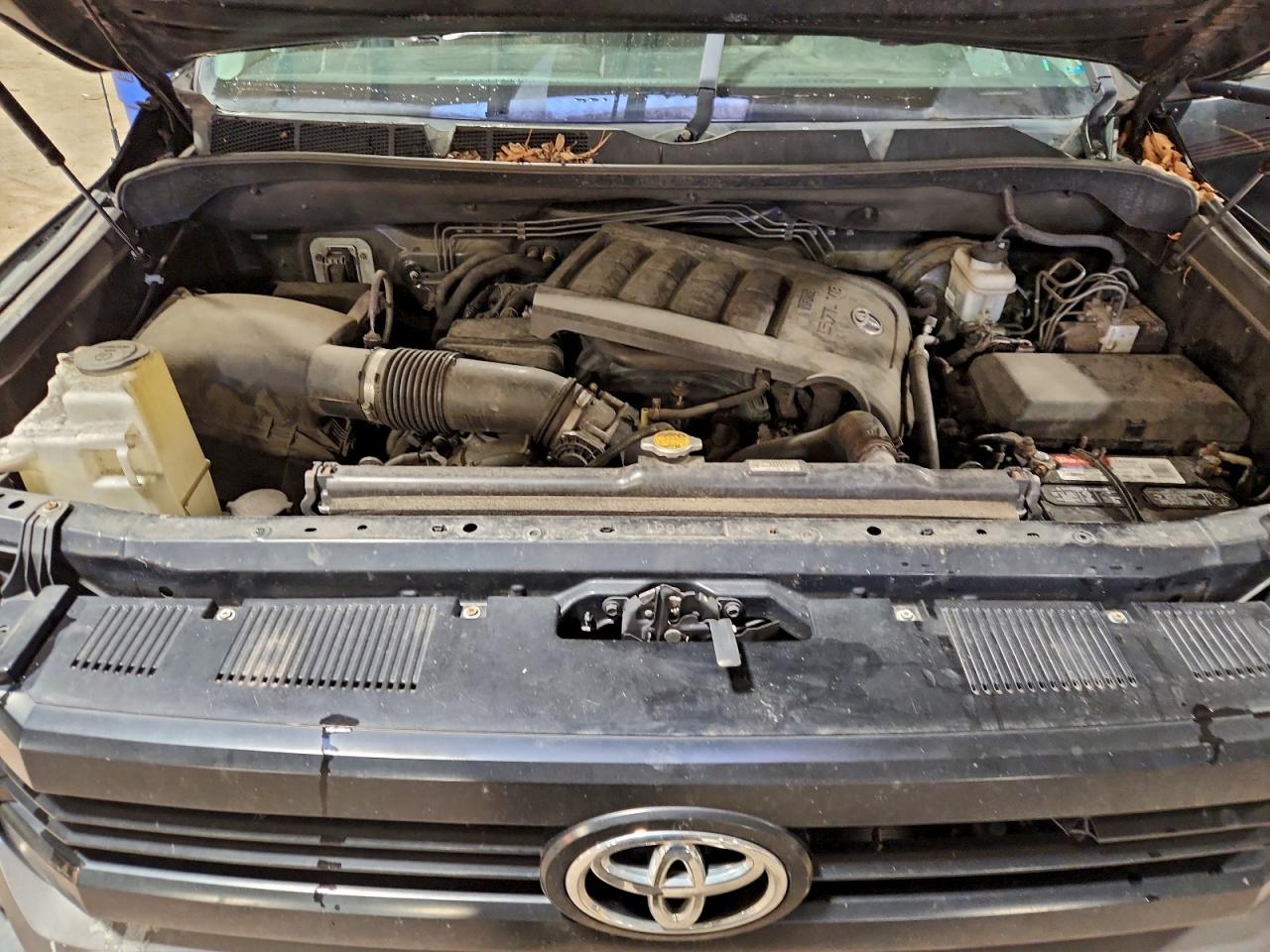 2014 TOYOTA TUNDRA DOUBLE CAB SR photo 11