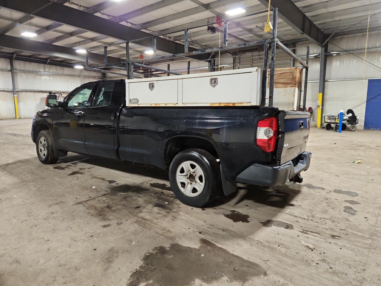 2014 TOYOTA TUNDRA DOUBLE CAB SR photo 2