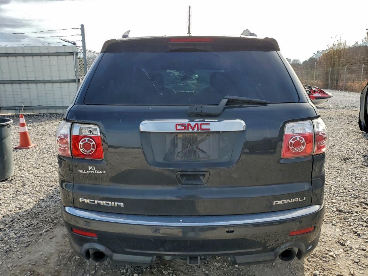 2011 GMC ACADIA DENALI photo 6