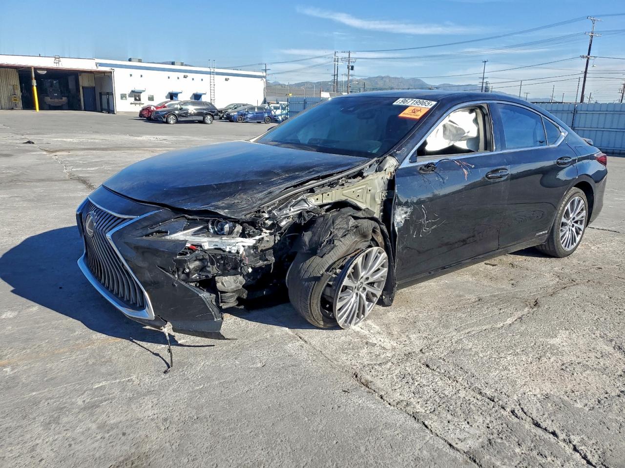 2021 LEXUS ES