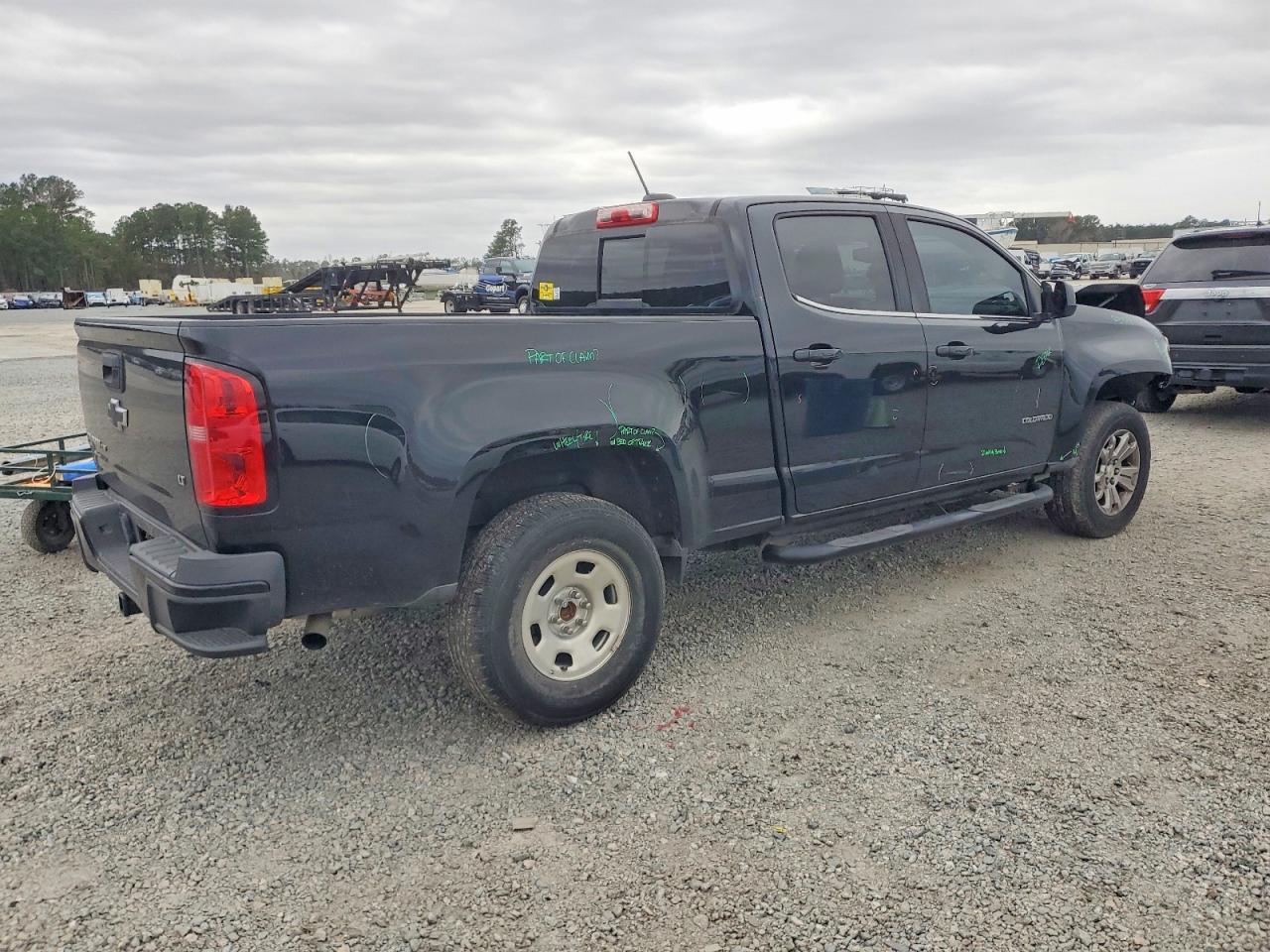 2018 CHEVROLET COLORADO LT photo 3