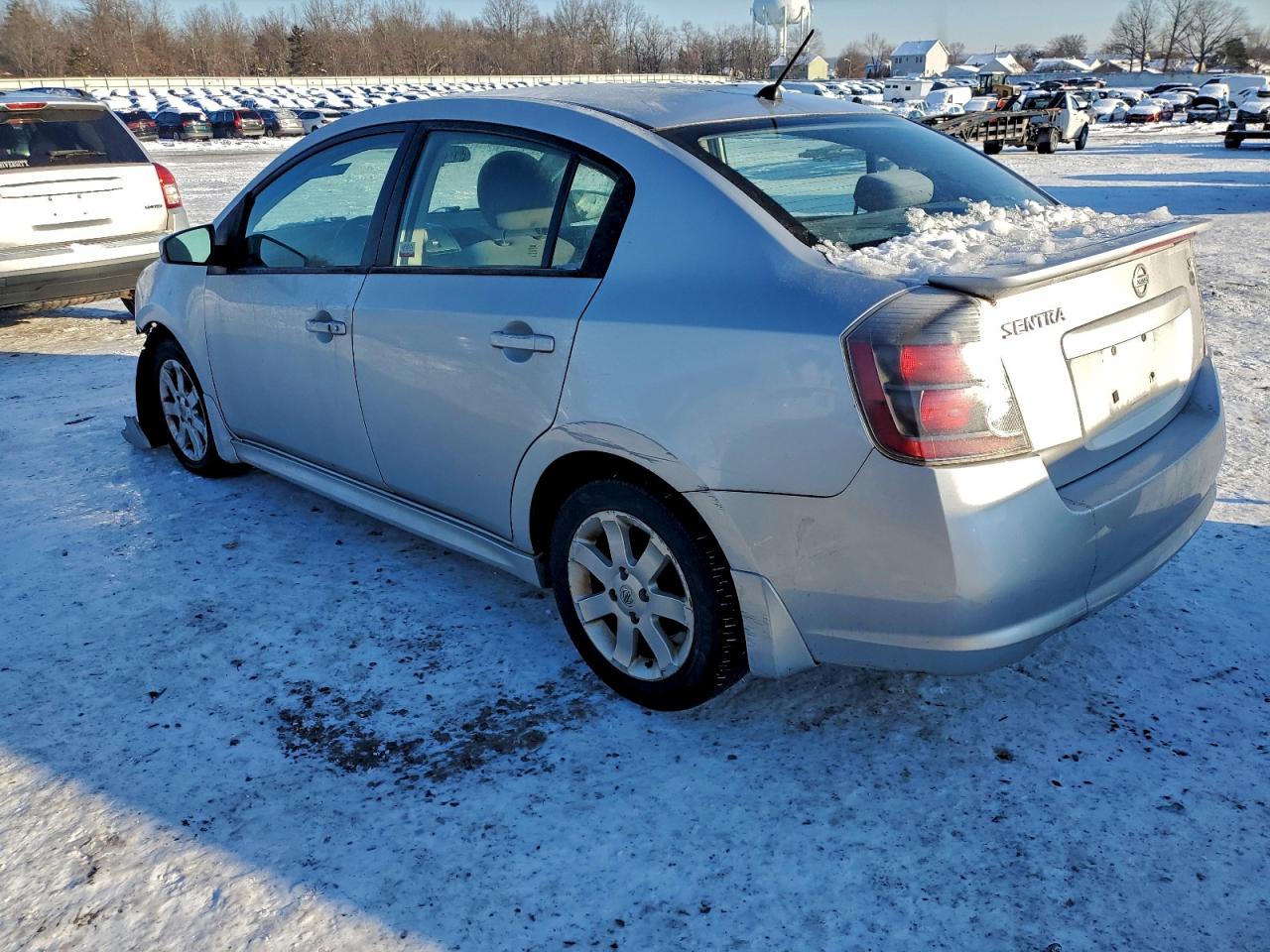 2011 NISSAN SENTRA 2.0 photo 2