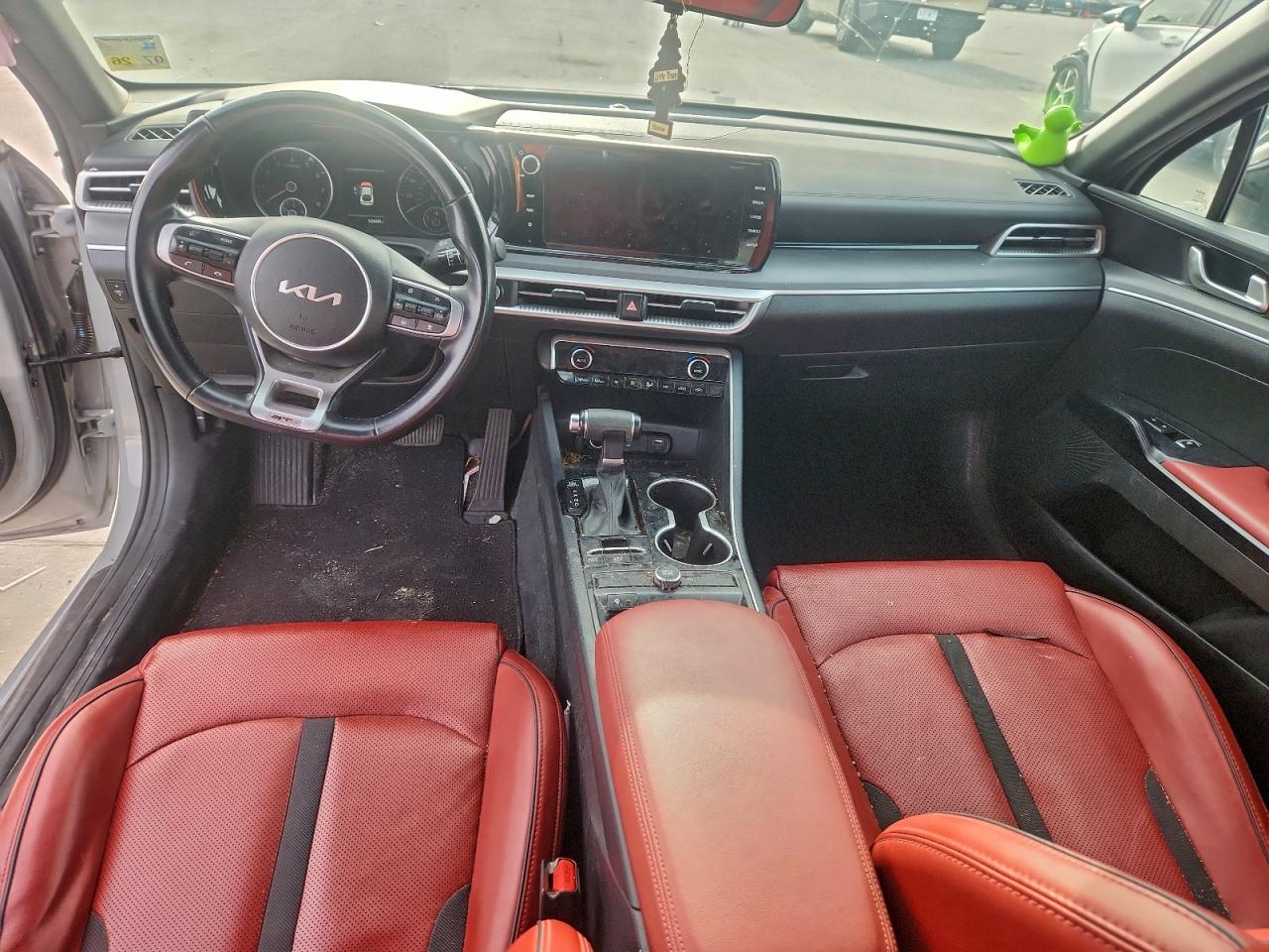 2023 KIA K5 GT LINE photo 8
