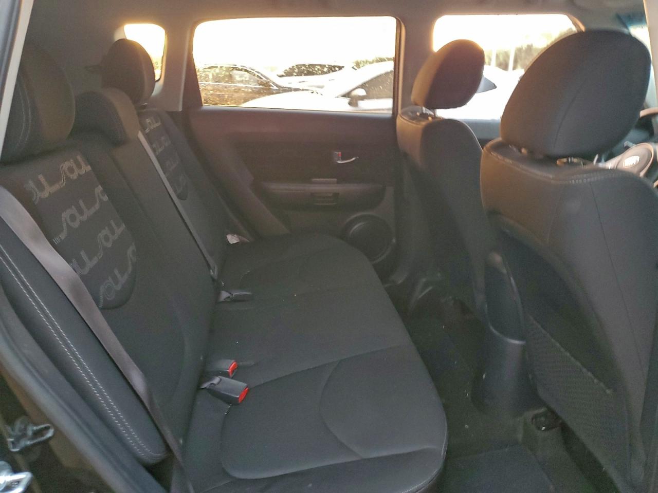 2013 KIA SOUL + photo 11