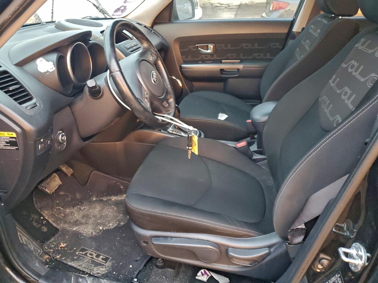 2013 KIA SOUL + photo 7