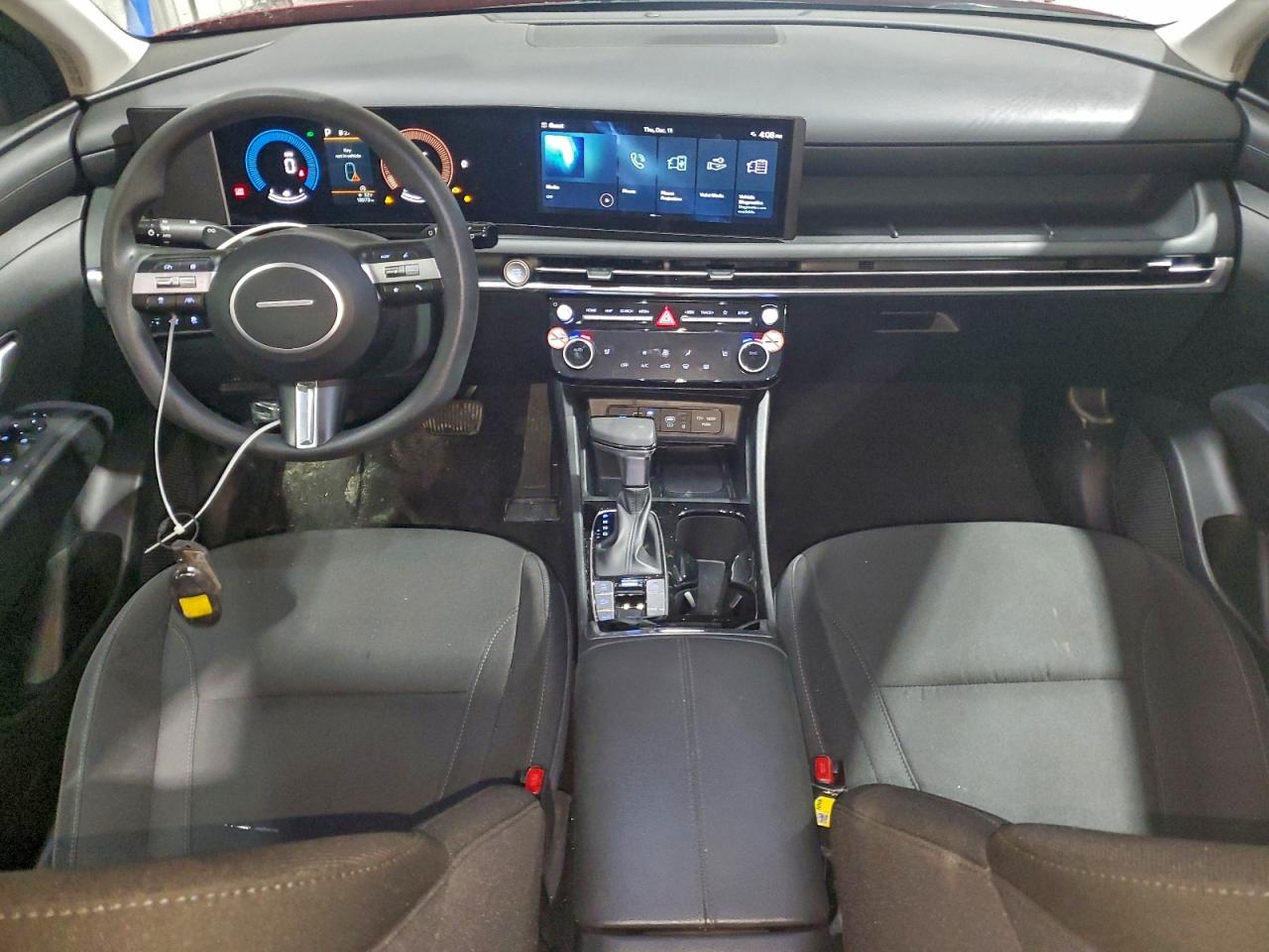 2025 HYUNDAI TUCSON SEL photo 8