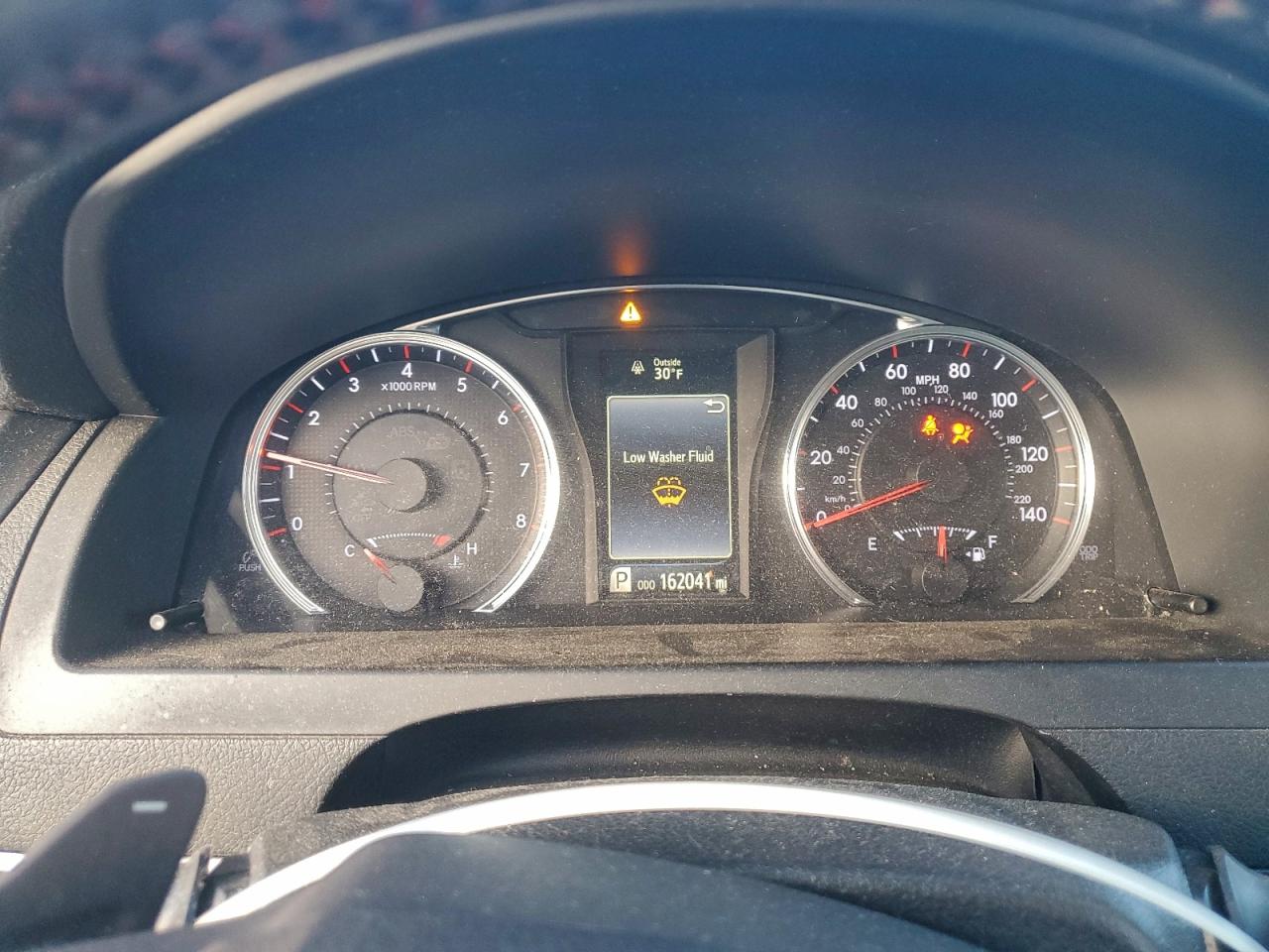 2017 TOYOTA CAMRY SE photo 9