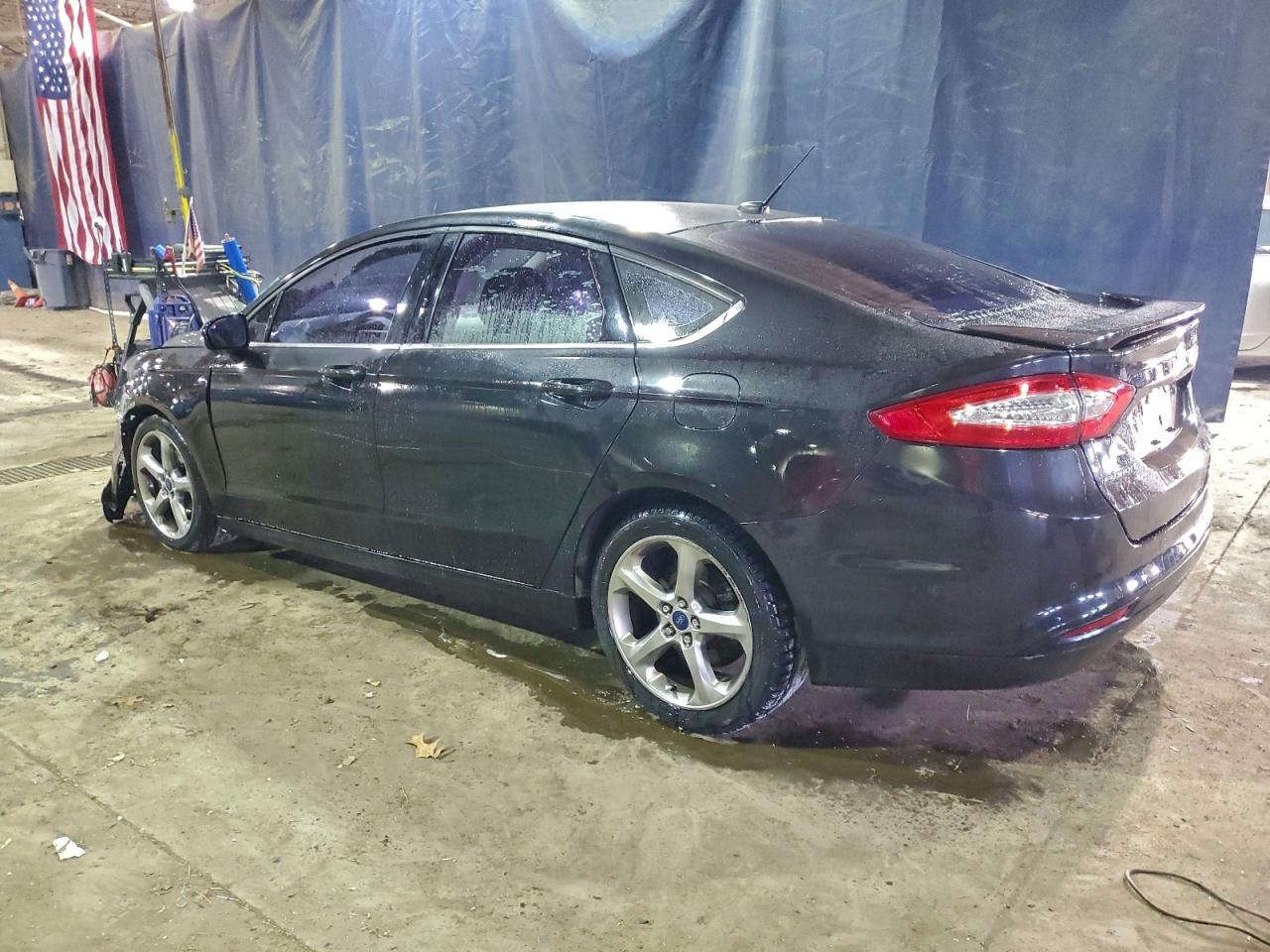 2014 FORD FUSION SE photo 2