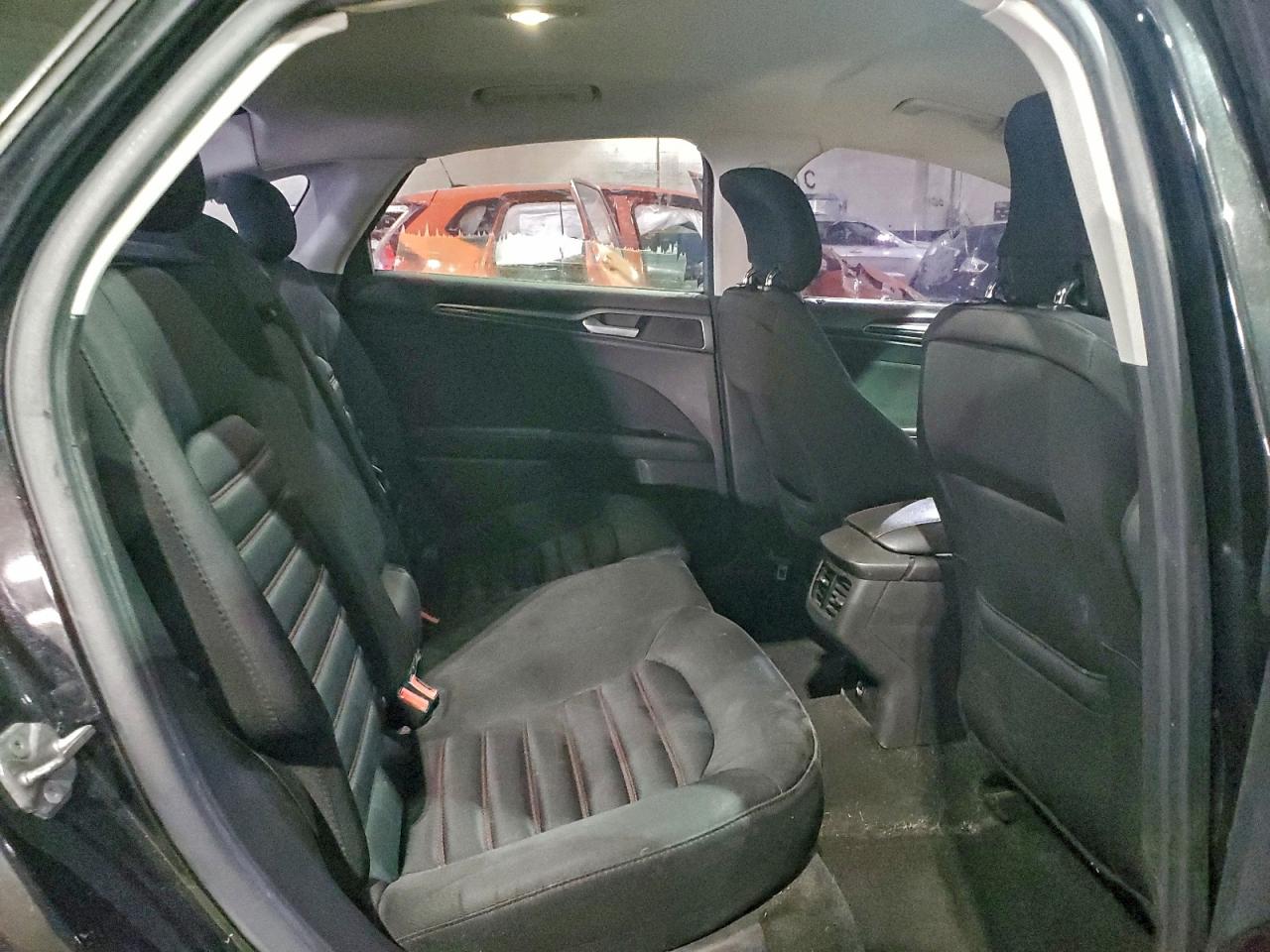 2014 FORD FUSION SE photo 10