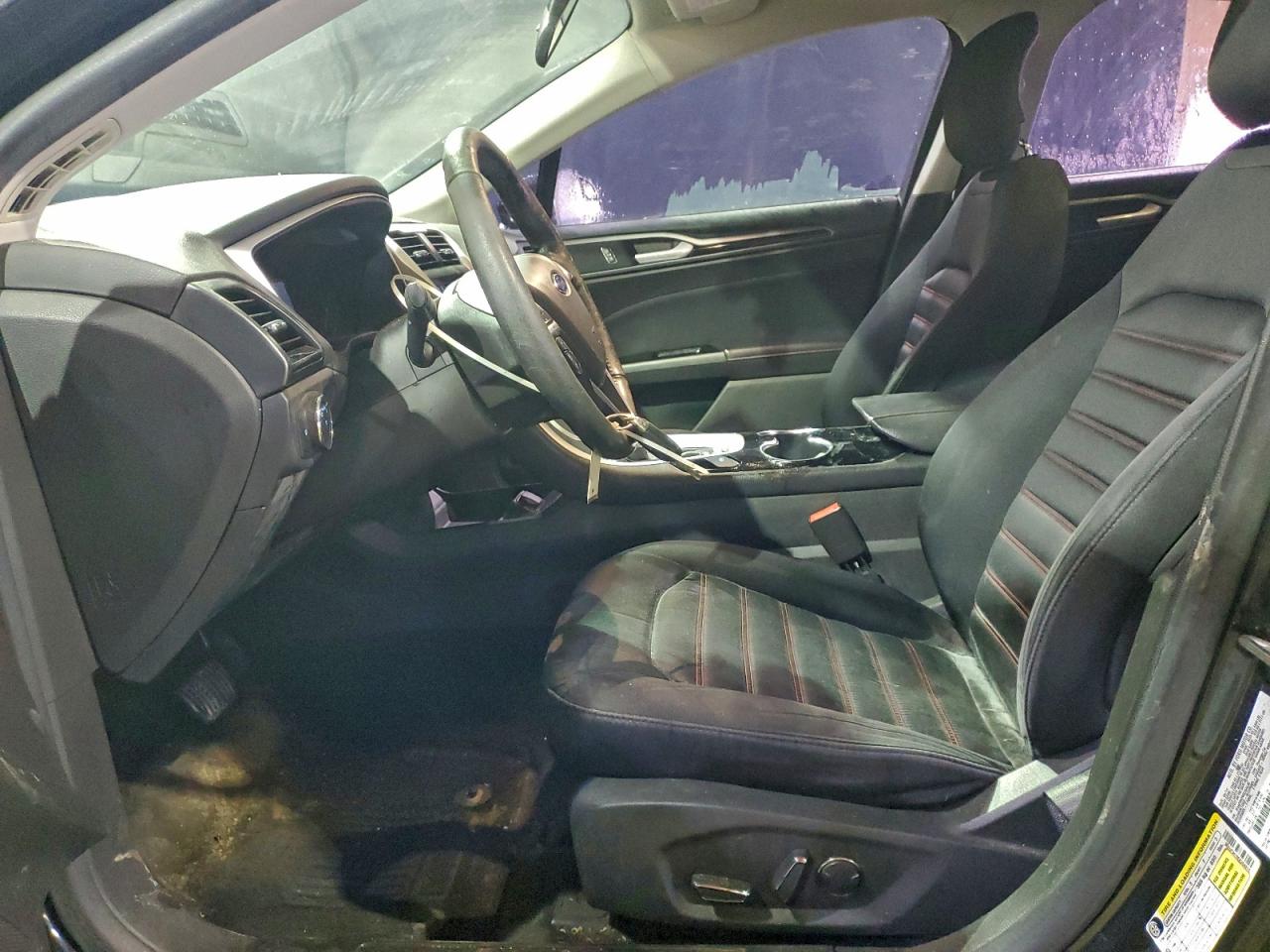 2014 FORD FUSION SE photo 7