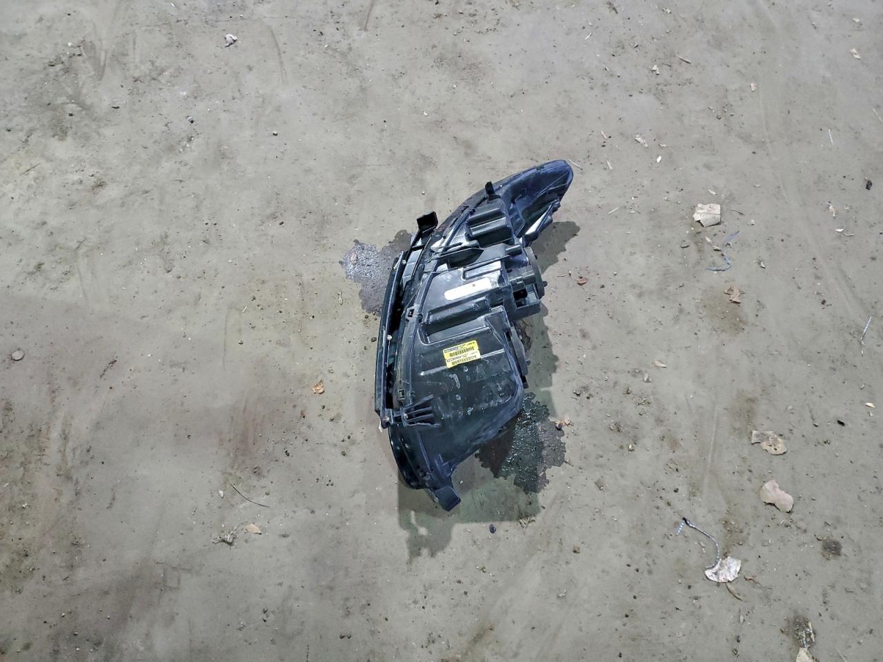 2014 FORD FUSION SE photo 12