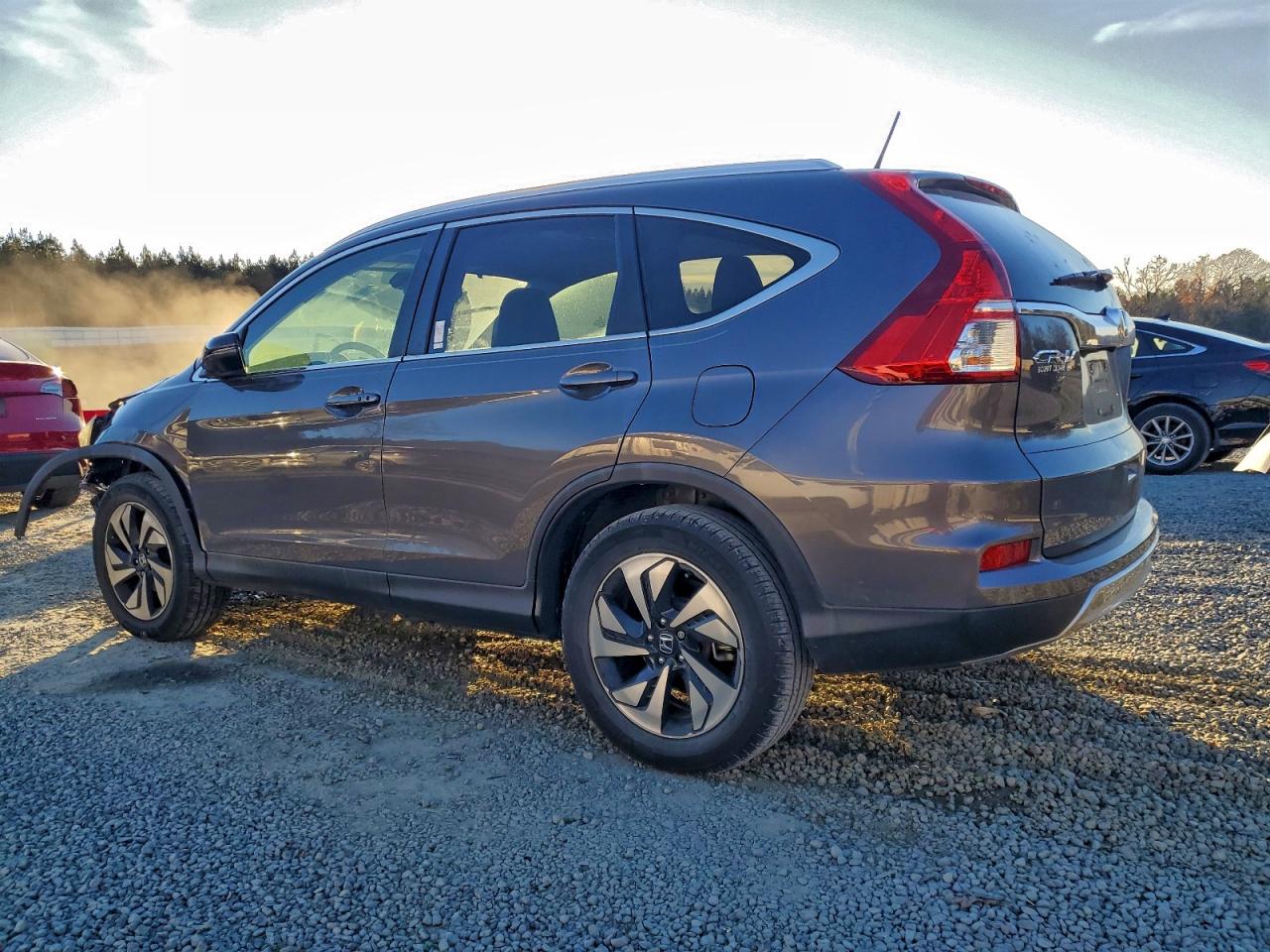 2015 HONDA CR-V TOURING photo 2