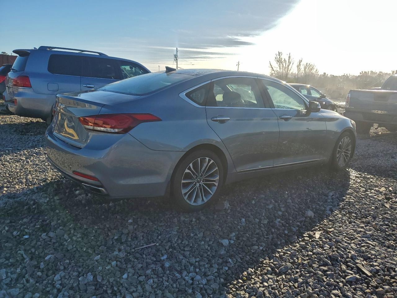 2015 HYUNDAI GENESIS 3.8L photo 3