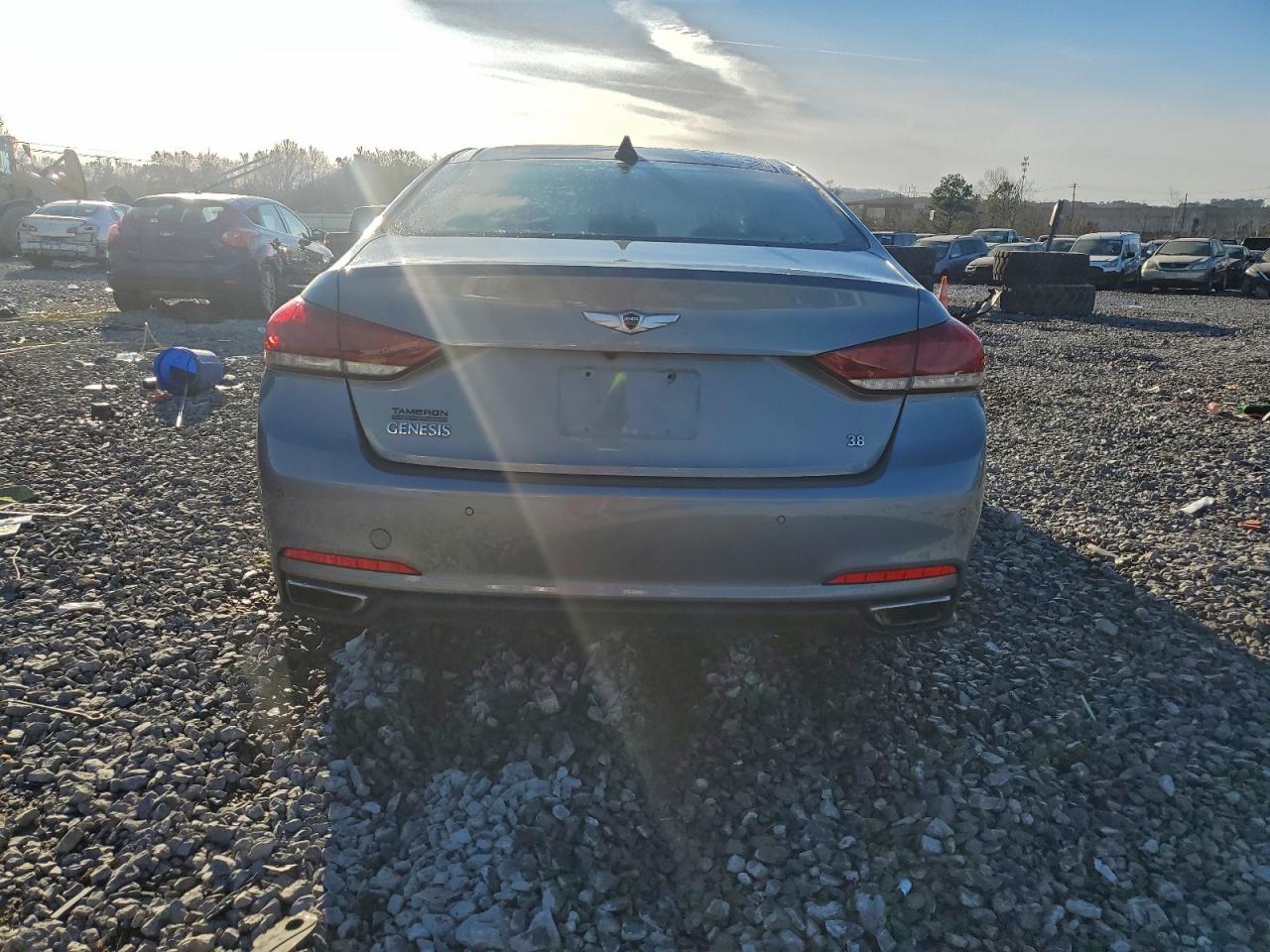 2015 HYUNDAI GENESIS 3.8L photo 6