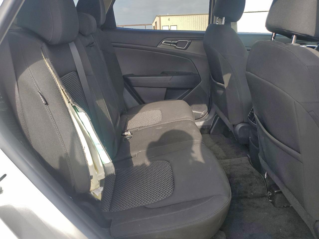 2025 KIA SPORTAGE LX photo 11