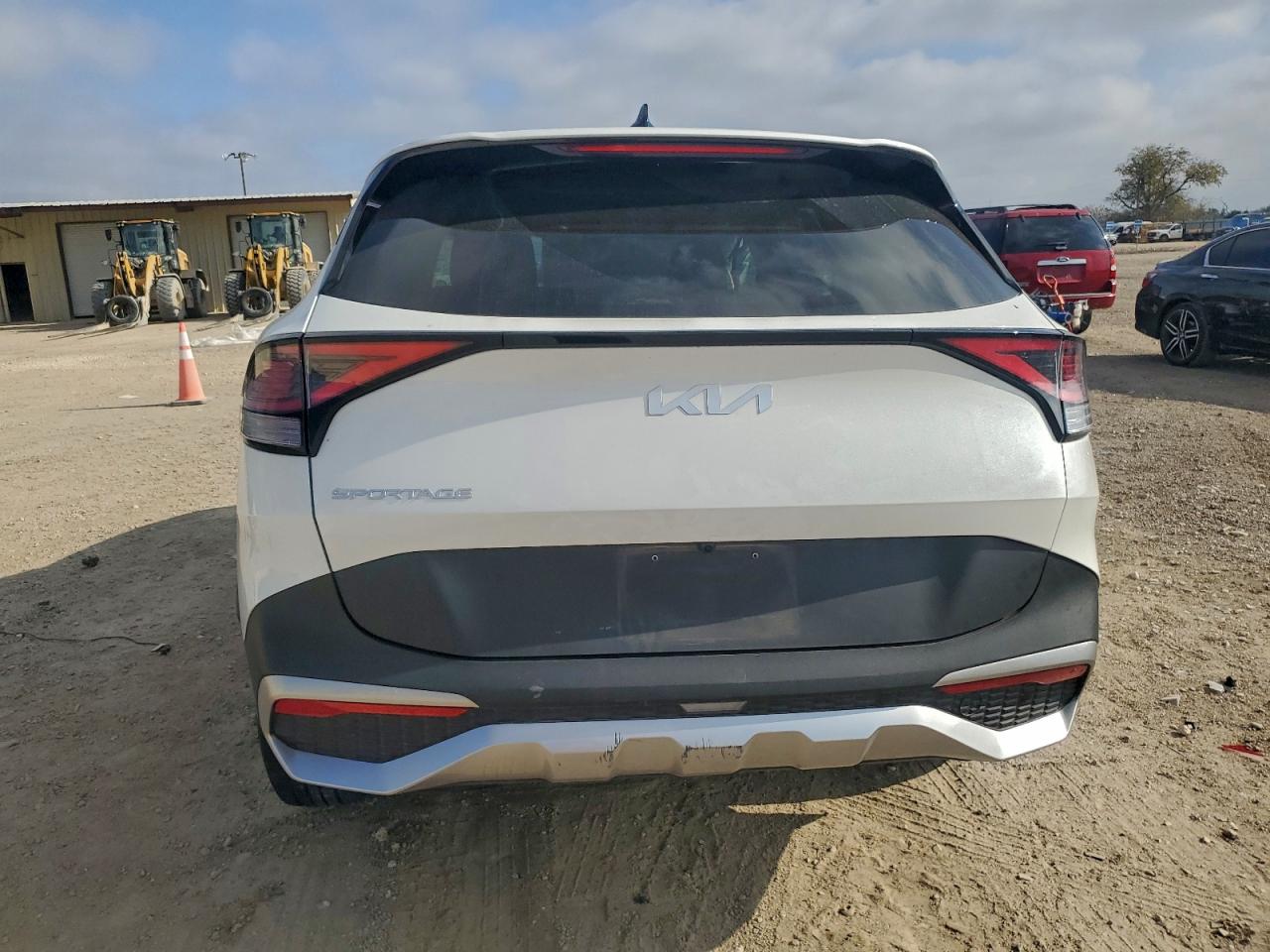 2025 KIA SPORTAGE LX photo 6