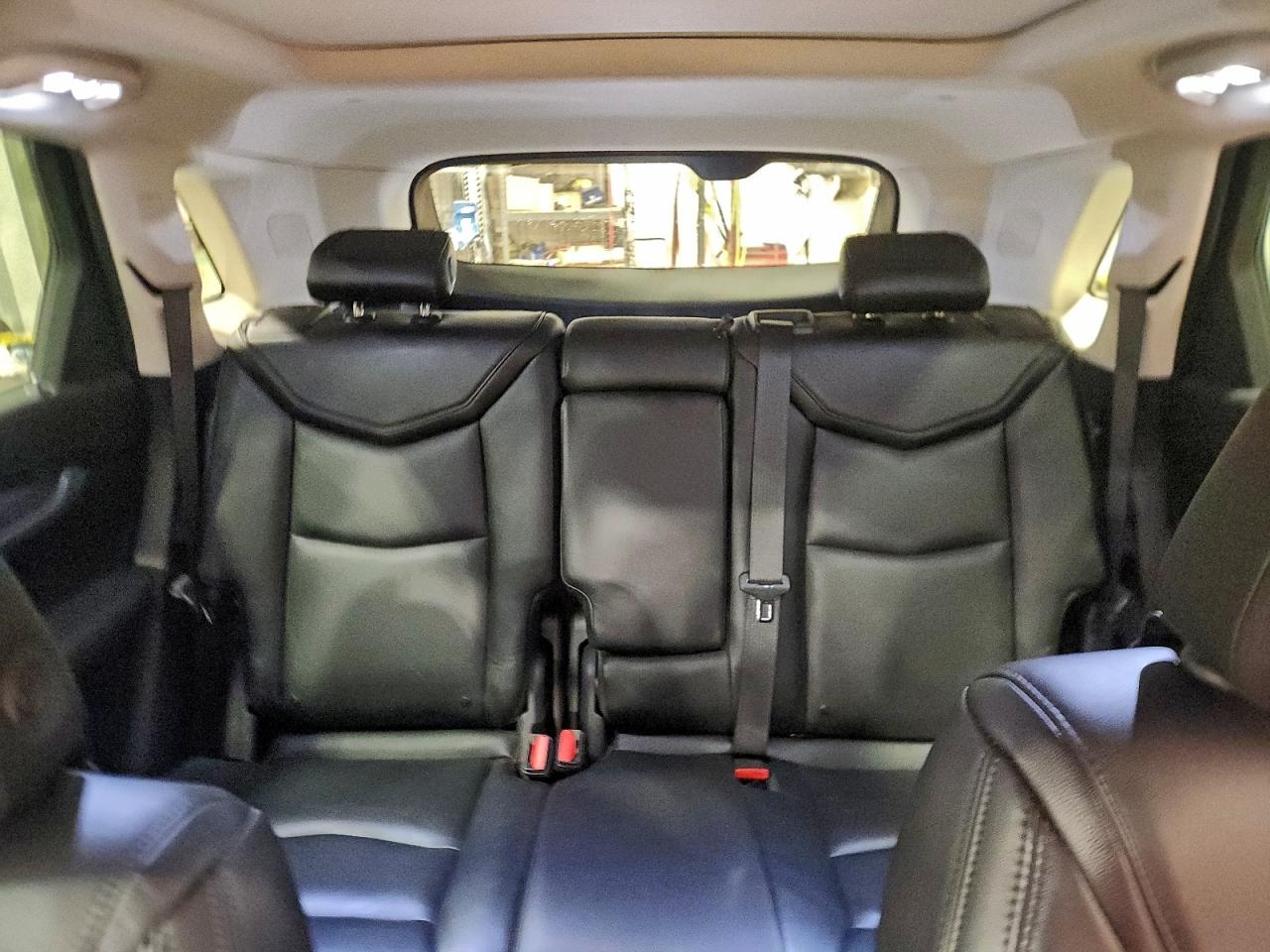 2017 CADILLAC XT5 LUXURY photo 10