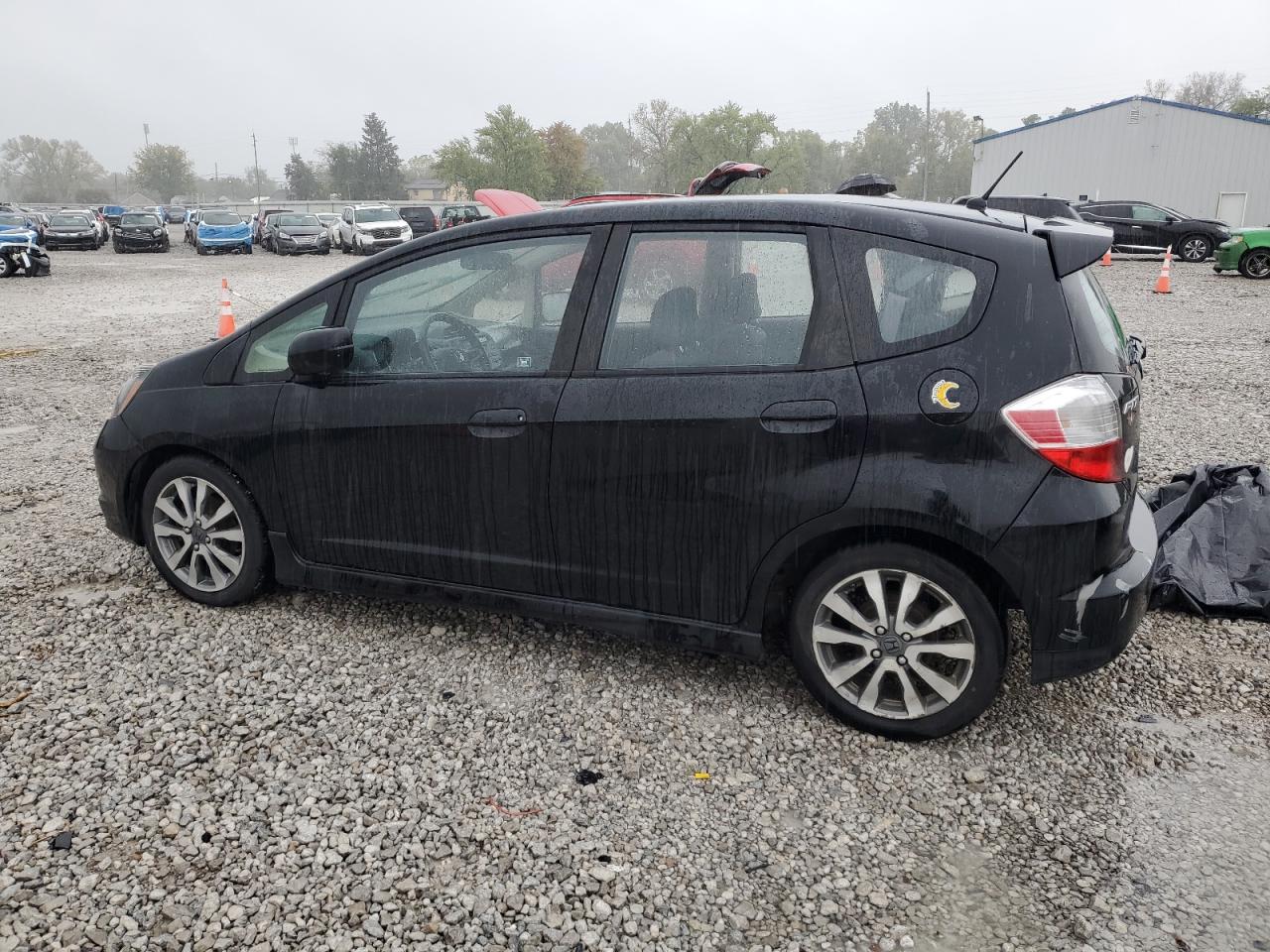 2013 HONDA FIT SPORT photo 2