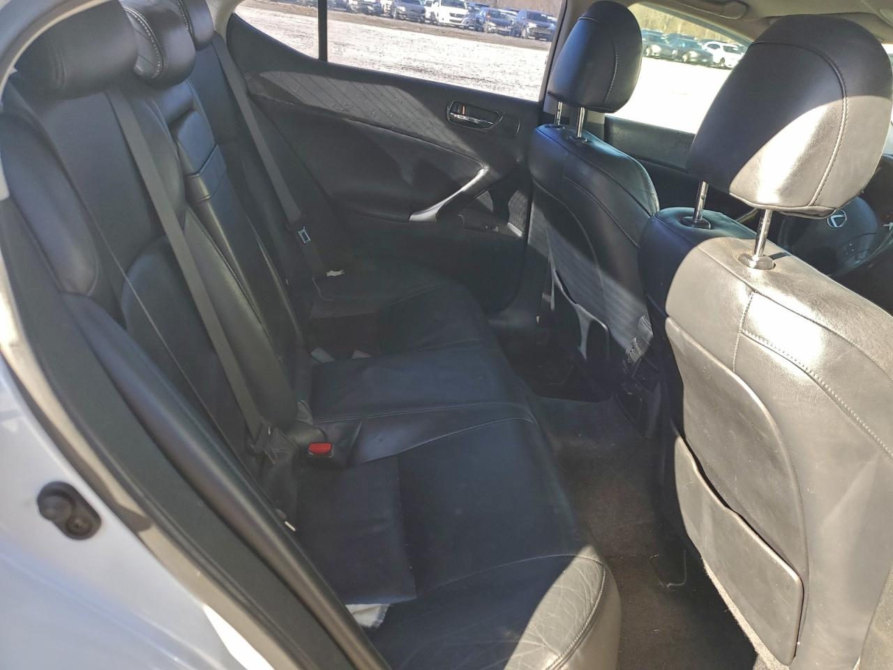 2006 LEXUS IS 250 photo 10