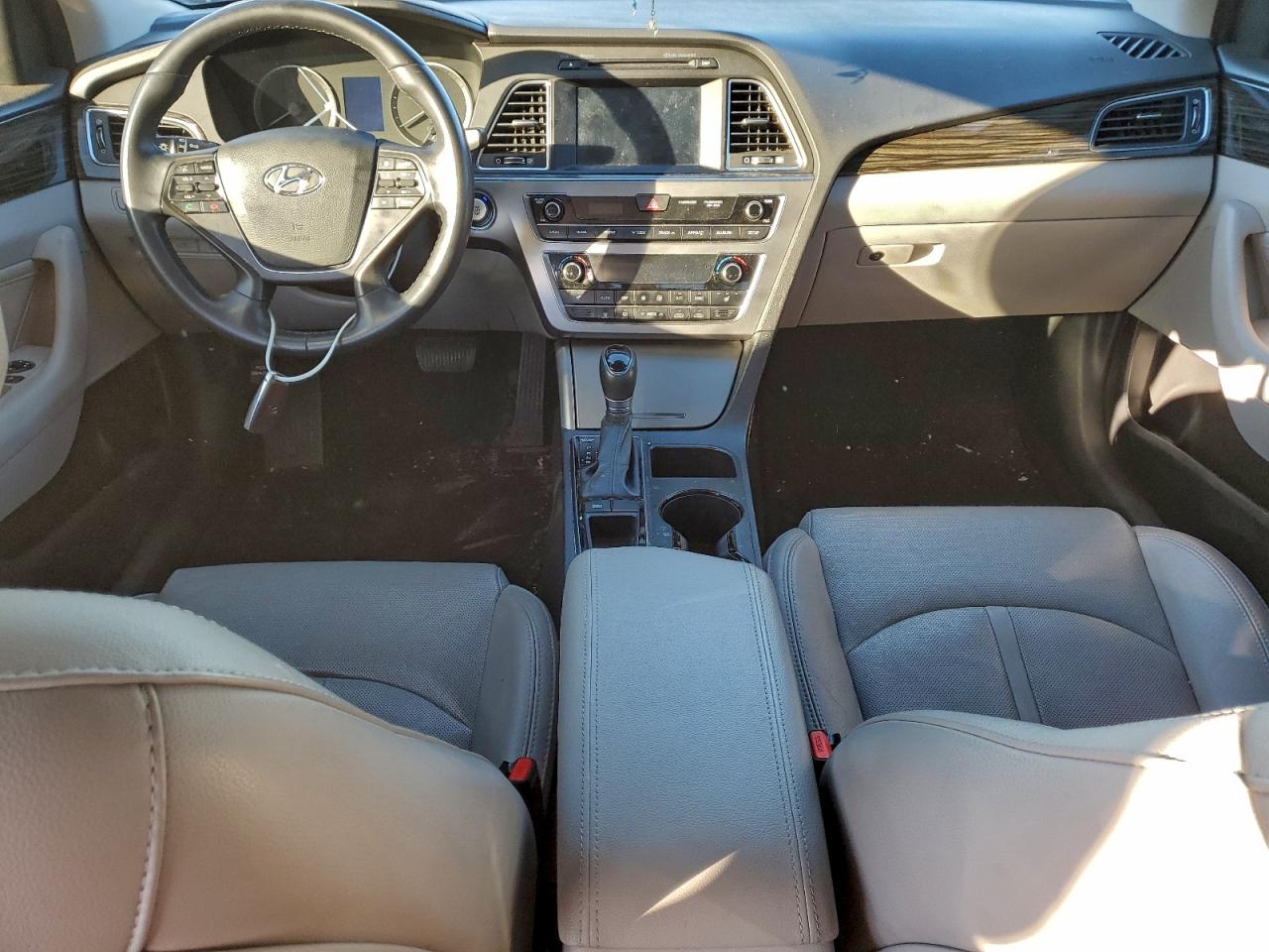 2017 HYUNDAI SONATA SPORT photo 8