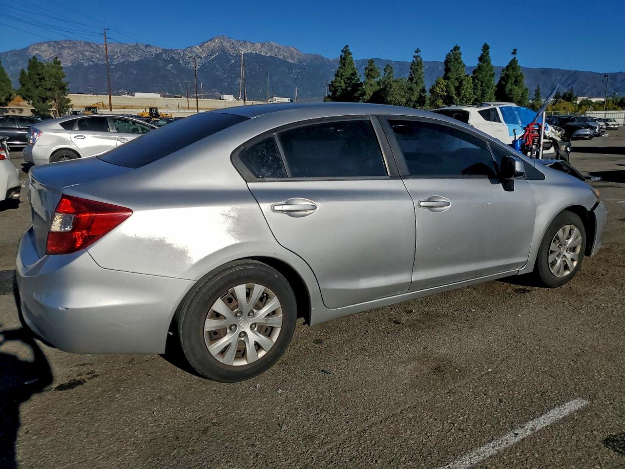 2012 HONDA CIVIC LX photo 3