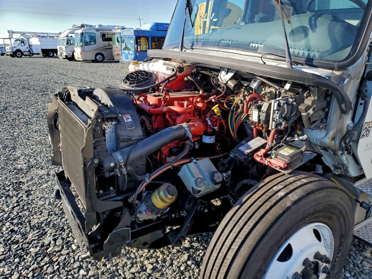 2020 FREIGHTLINER M2 106 MED - Box Truck photo 9