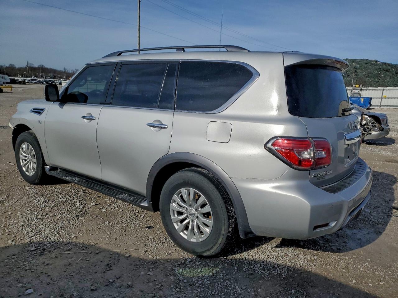 2019 NISSAN ARMADA SV photo 2
