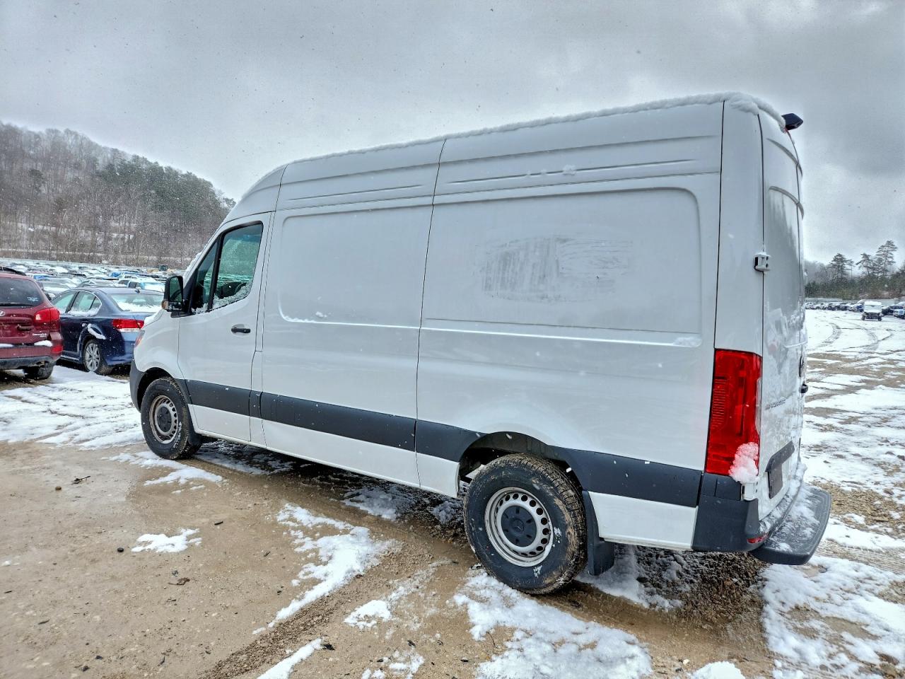 2025 MERCEDES-BENZ SPRINTER 2500 photo 2