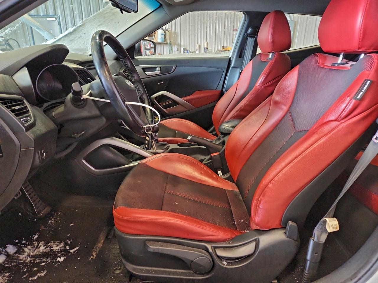 2015 HYUNDAI VELOSTER TURBO photo 7
