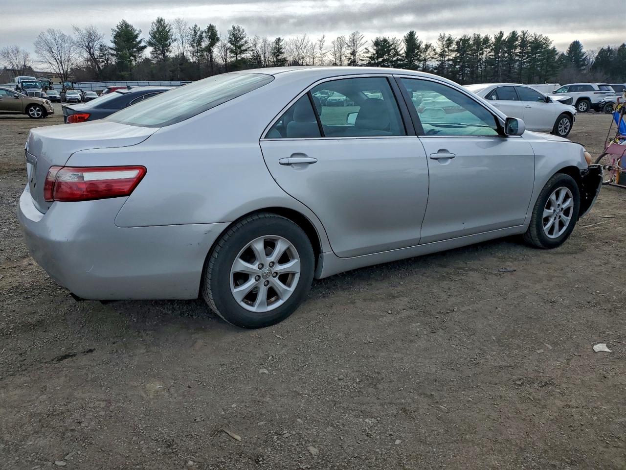 2009 TOYOTA CAMRY BASE photo 3