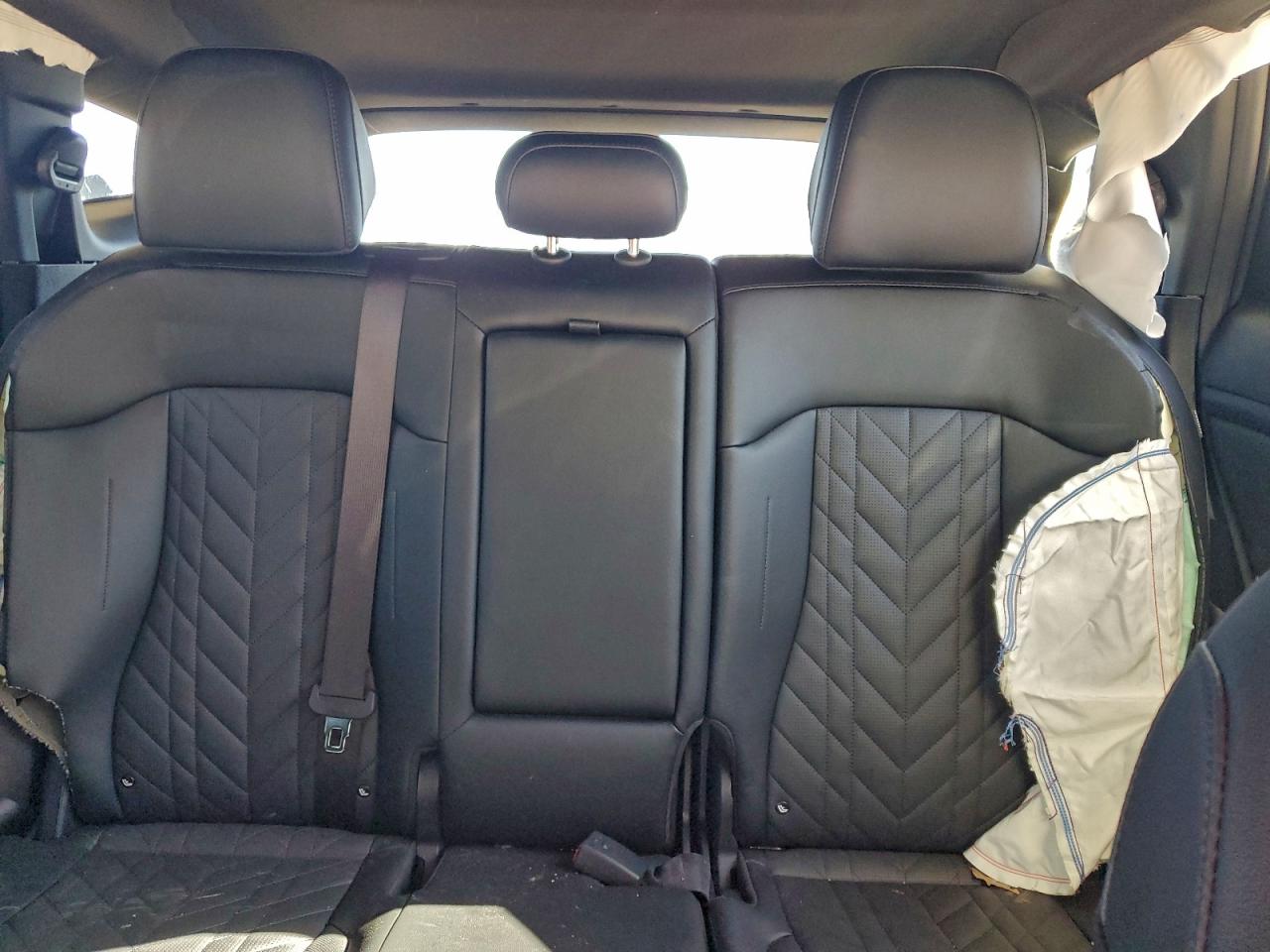 2025 KIA SPORTAGE X LINE photo 10