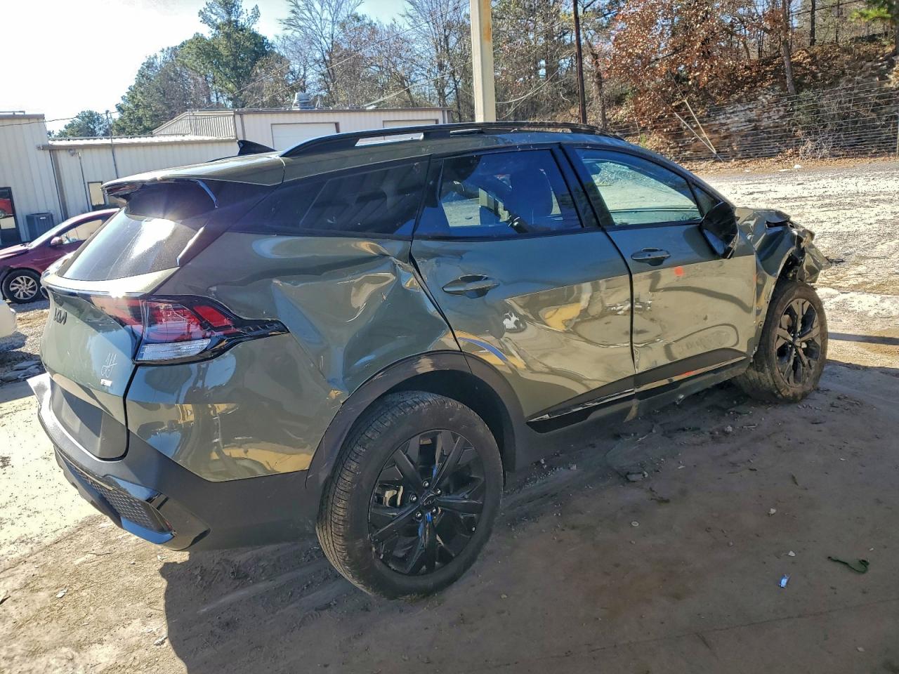 2025 KIA SPORTAGE X LINE photo 3