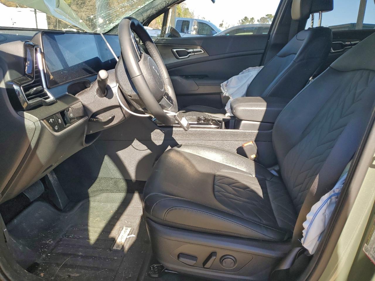 2025 KIA SPORTAGE X LINE photo 7