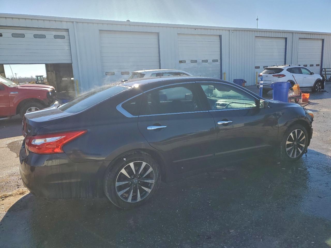 2016 NISSAN ALTIMA 2.5 photo 3