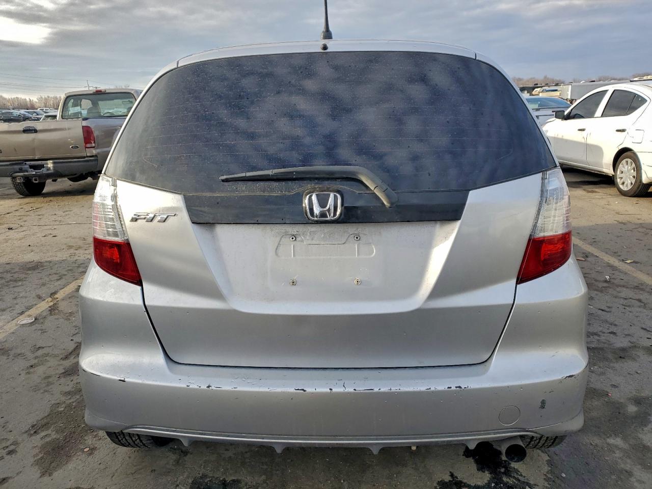 2013 HONDA FIT photo 6