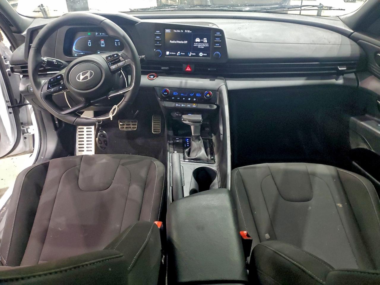 2025 HYUNDAI ELANTRA SEL SPORT photo 8