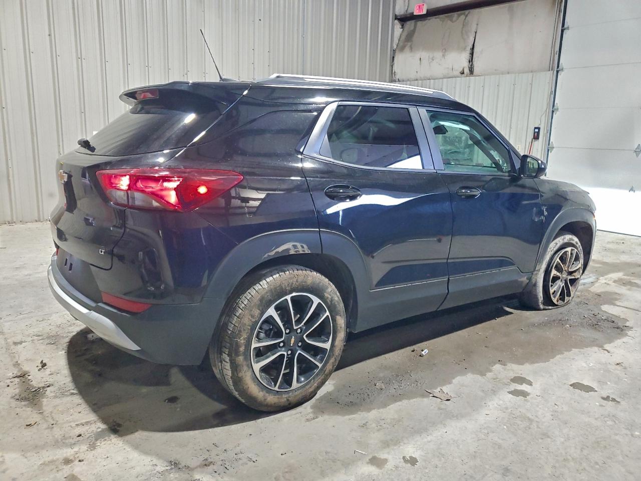 2025 CHEVROLET TRAILBLAZER LT photo 3