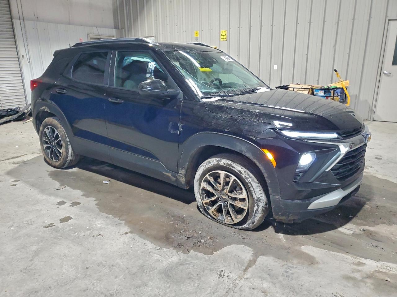 2025 CHEVROLET TRAILBLAZER LT photo 4