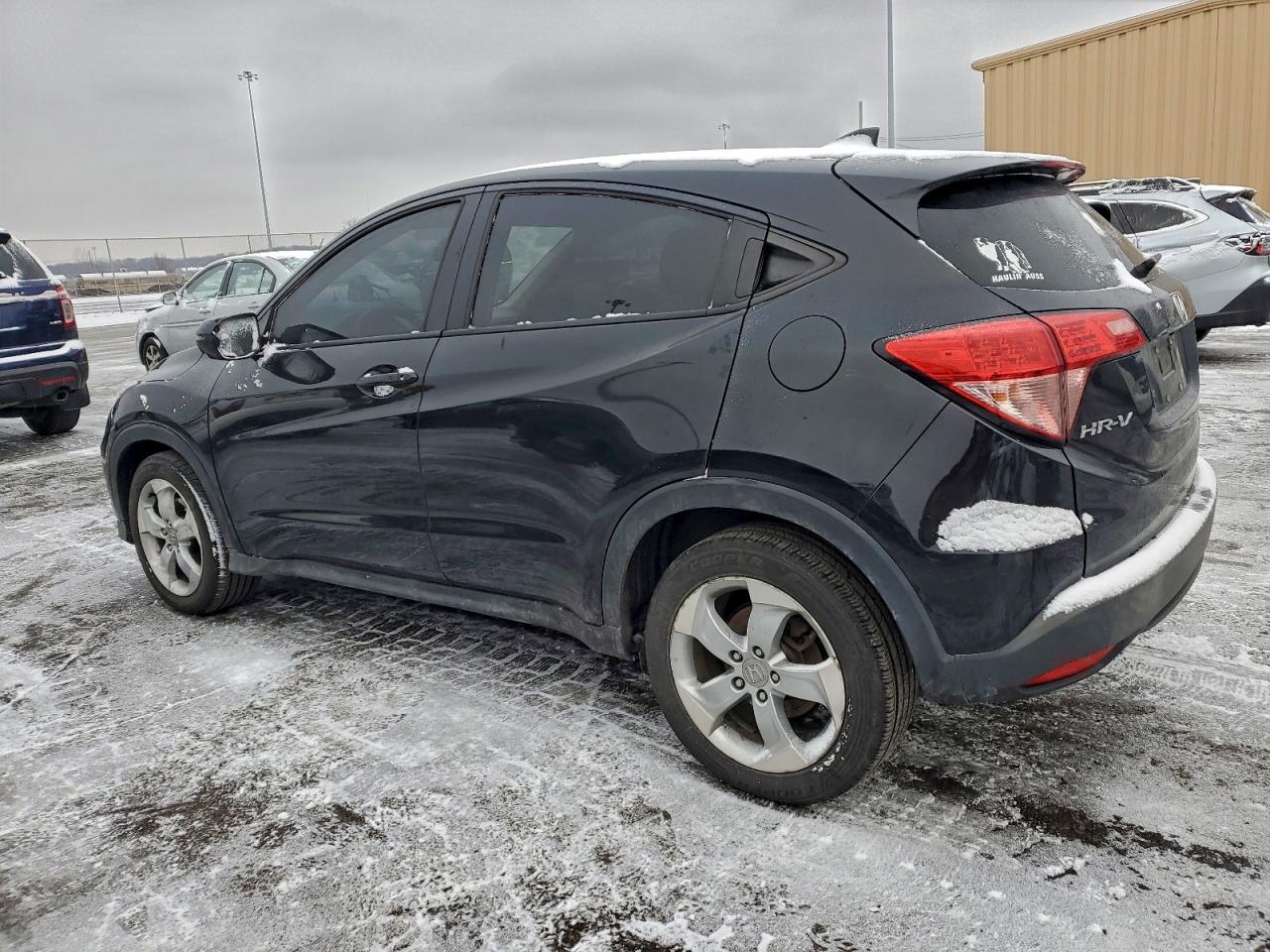 2016 HONDA HR-V EX photo 2