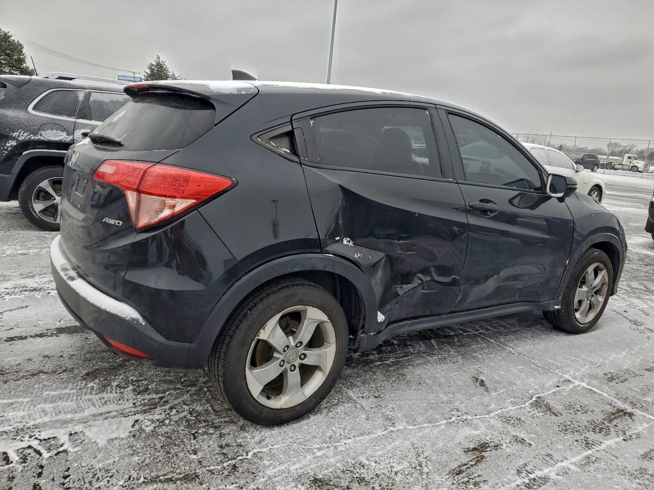 2016 HONDA HR-V EX photo 3
