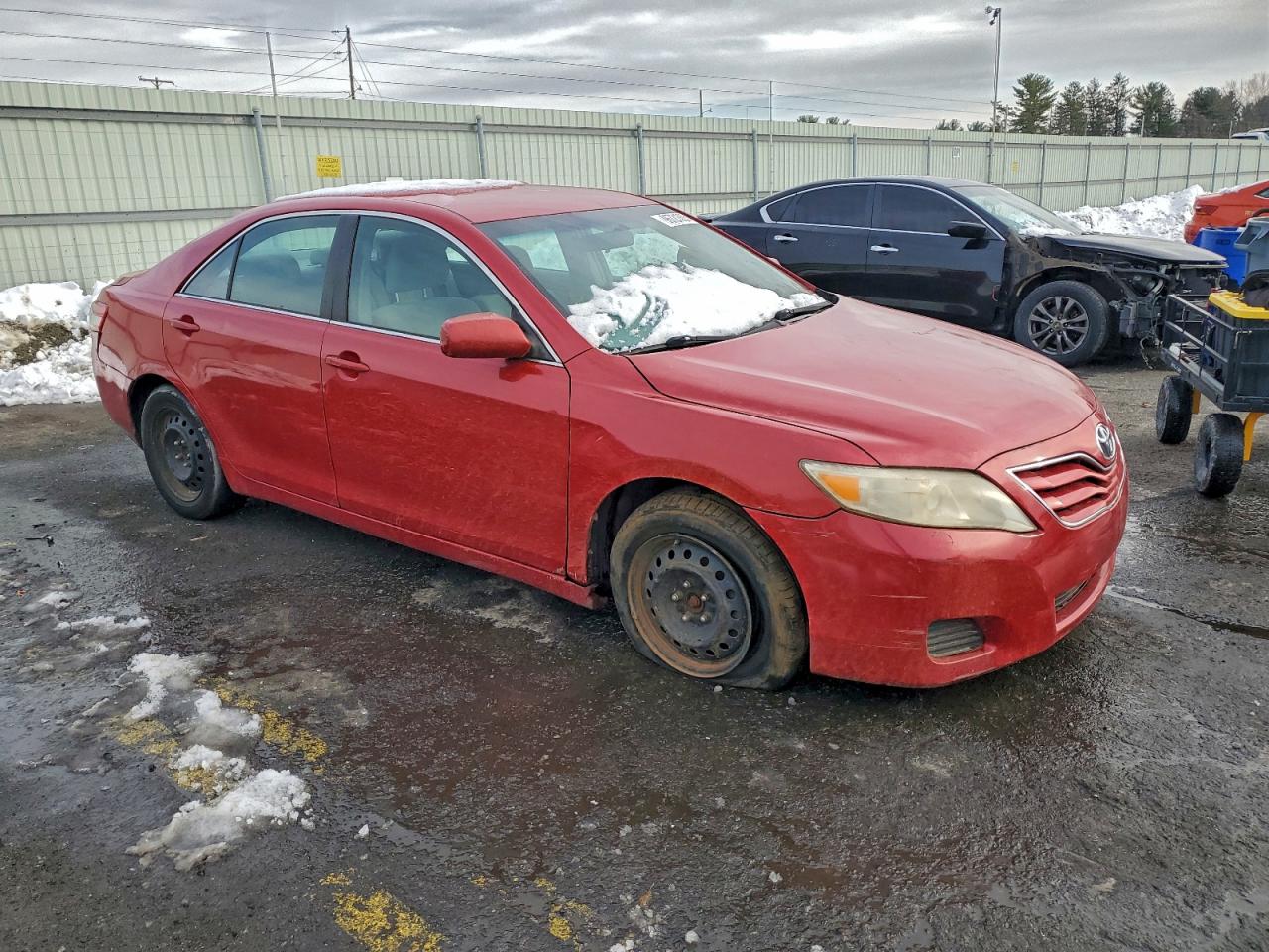 2011 TOYOTA CAMRY BASE photo 10