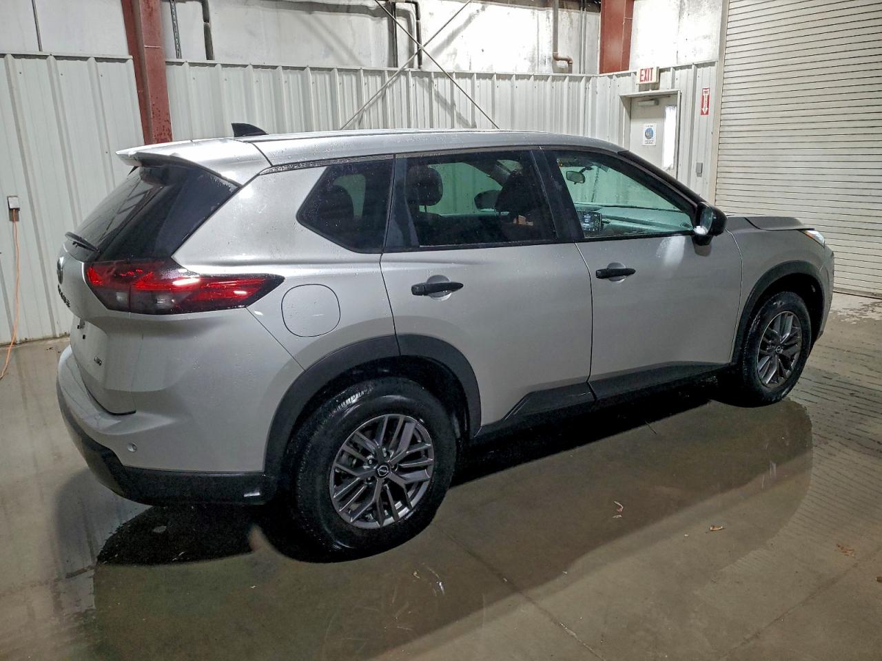 2024 NISSAN ROGUE S photo 3