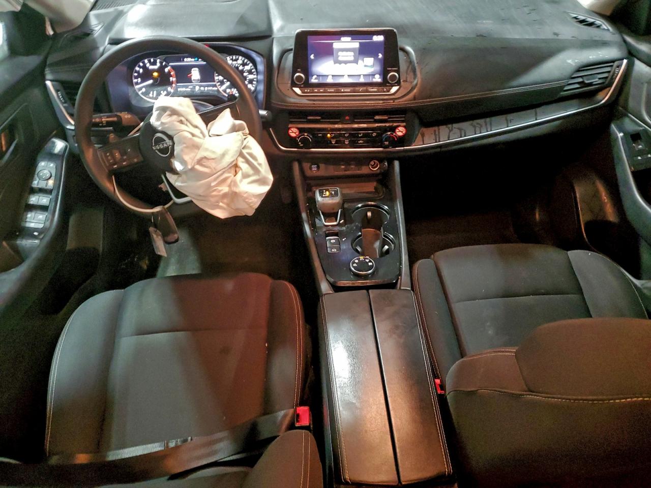 2024 NISSAN ROGUE S photo 8