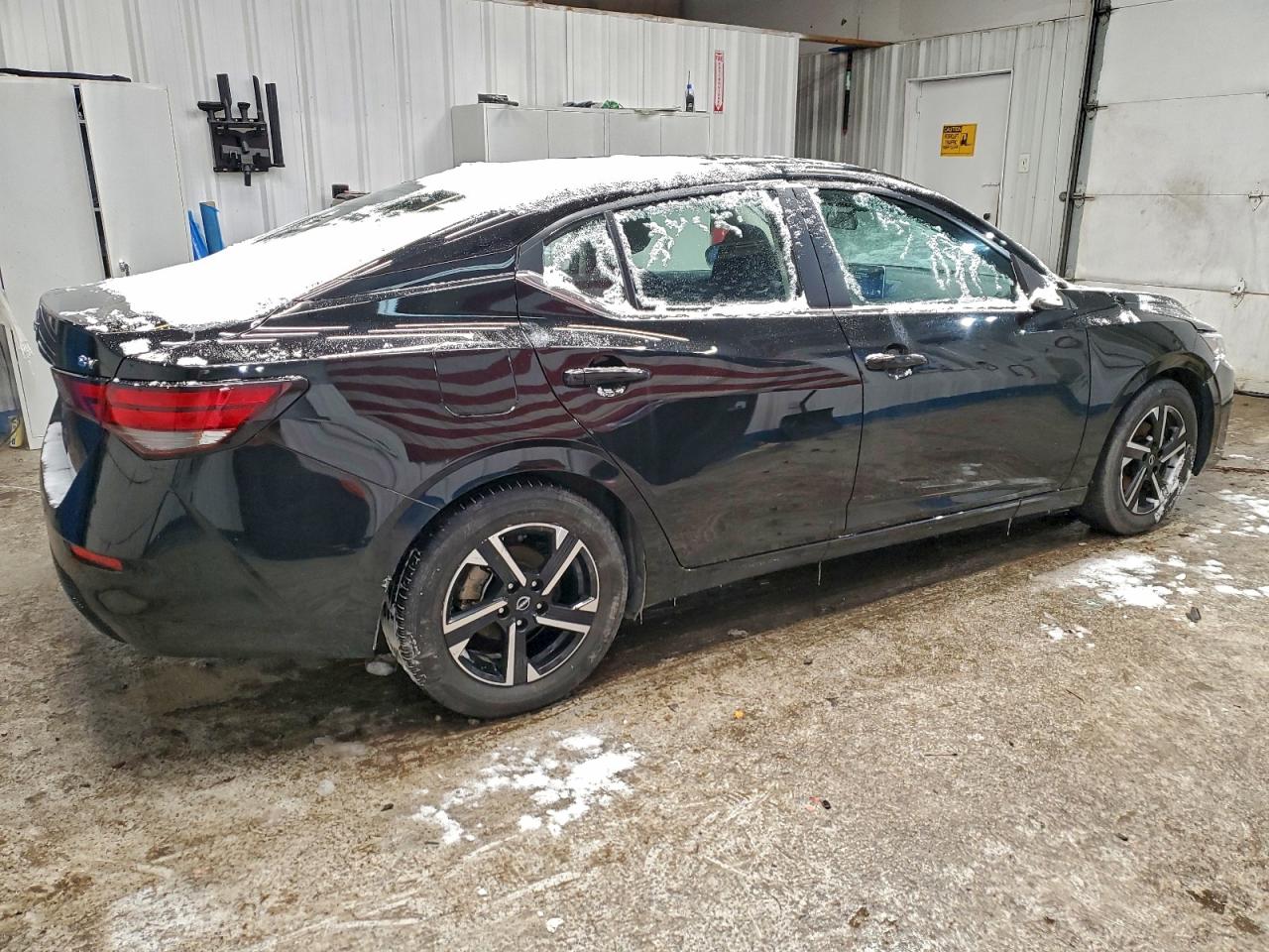 2024 NISSAN SENTRA SV photo 3