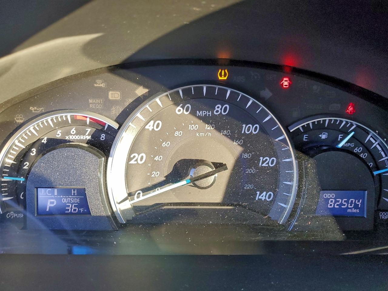 2012 TOYOTA CAMRY BASE photo 9