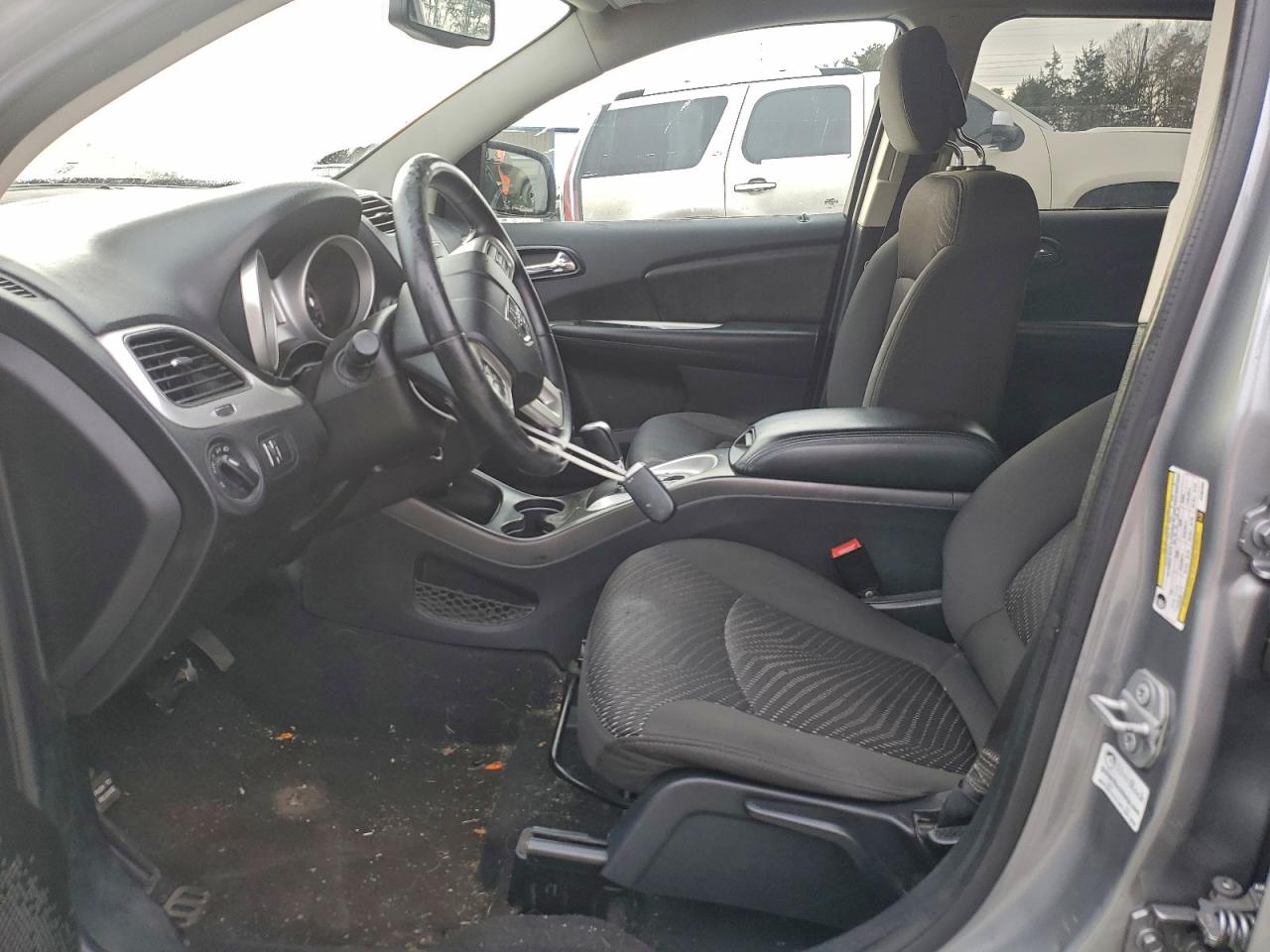 2017 DODGE JOURNEY SE photo 13